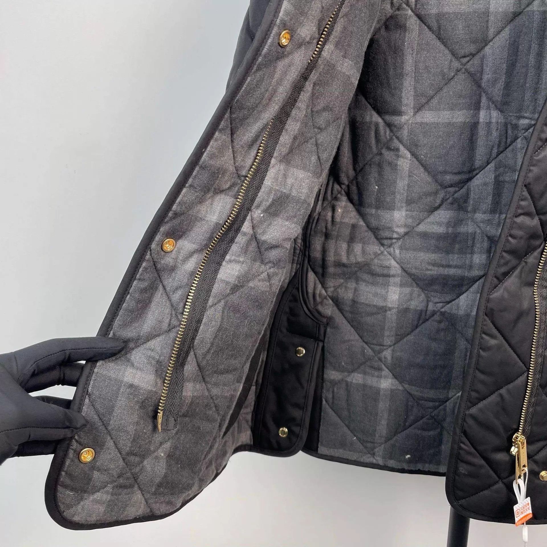 Burberry Burberry women's padded jacket Size XS / US 0-2 / IT 36-38 - 3 Thumbnail