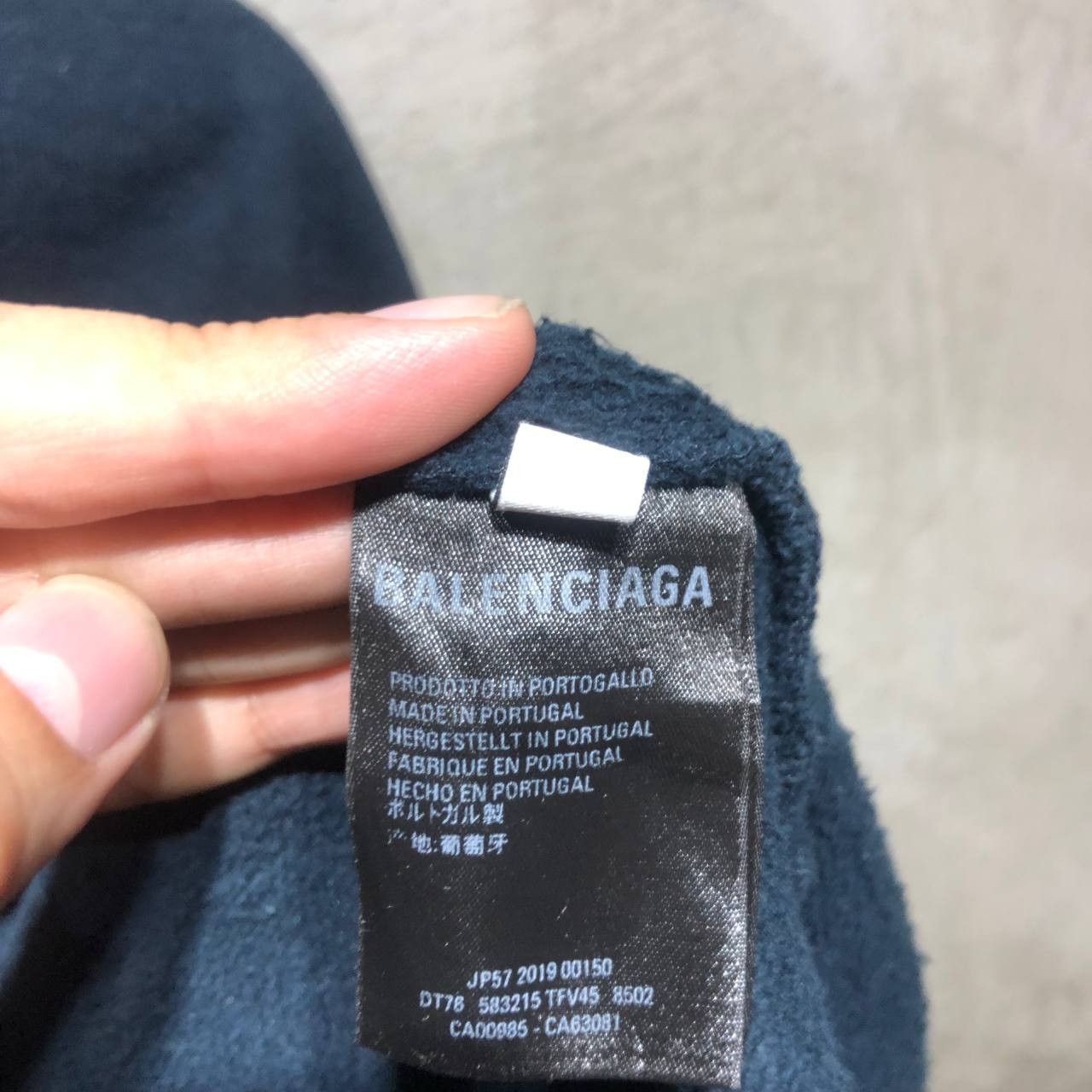 Balenciaga Balenciaga Est. 1917 embroidered Logo hoodie Size US L / EU 52-54 / 3 - 12 Thumbnail