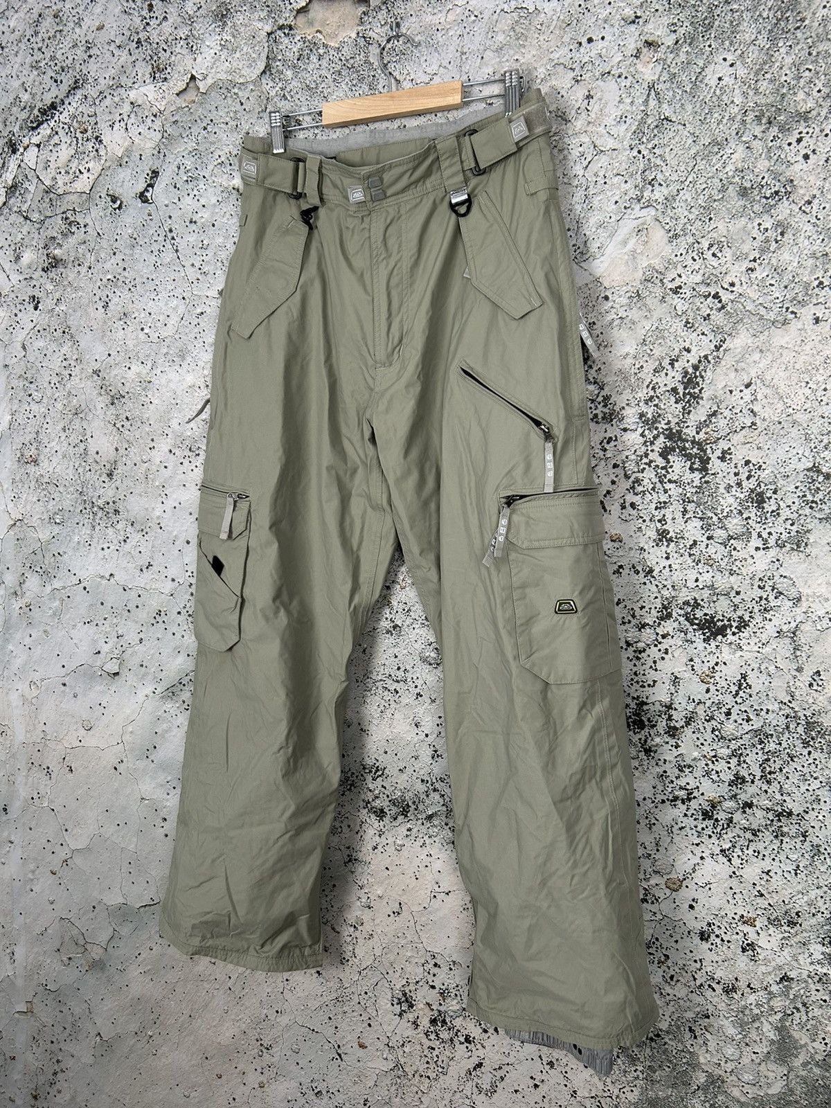 686 Vintage 686 Snowboarding Baggy Pants Streetwear Gorpcore 99s Size US 30 / EU 46 - 2 Thumbnail