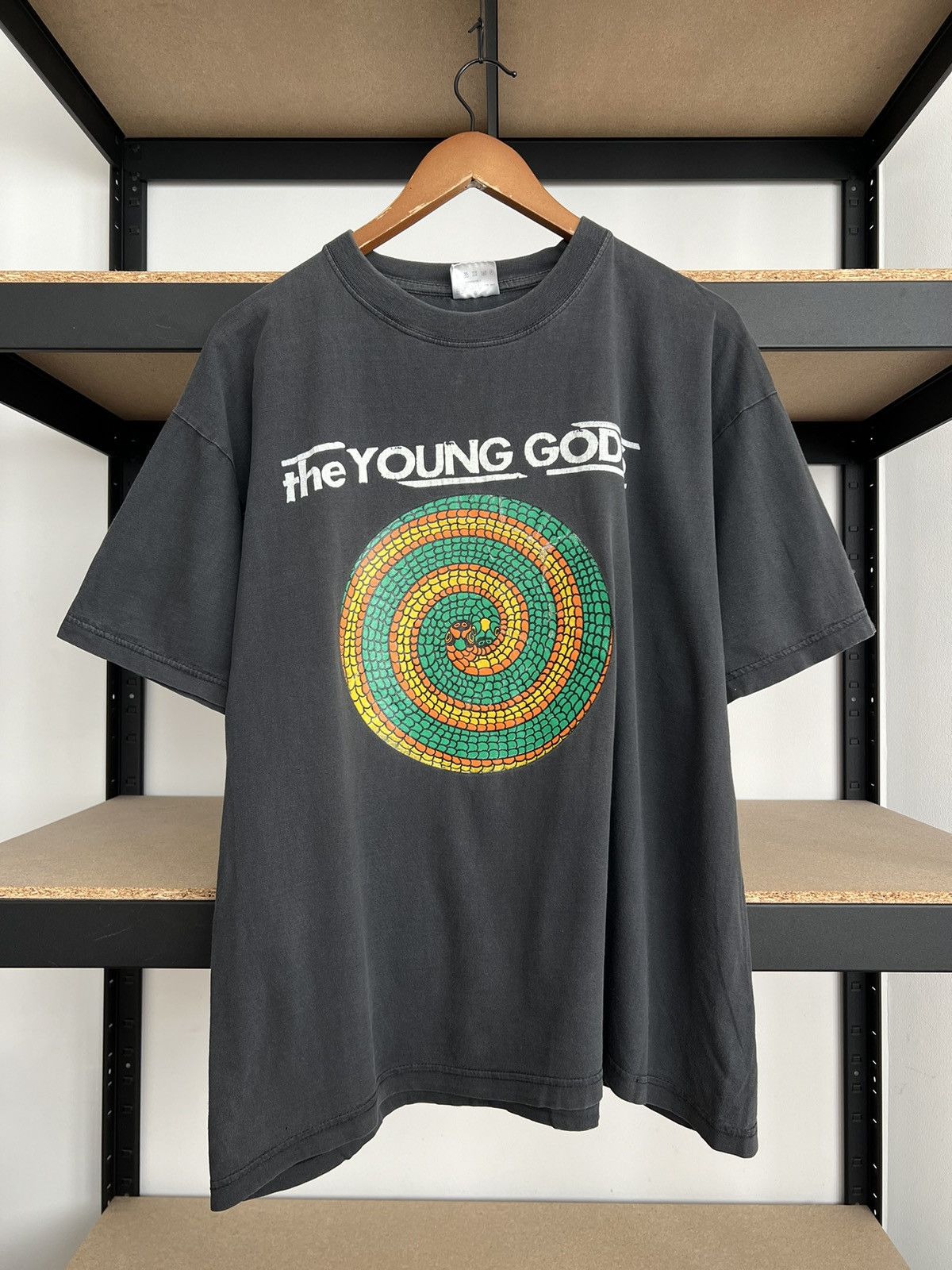 Band Tees Vintage 90s The Young Gods Rock Band Black T-shirt Size US XL / EU 56 / 4 - 3 Thumbnail