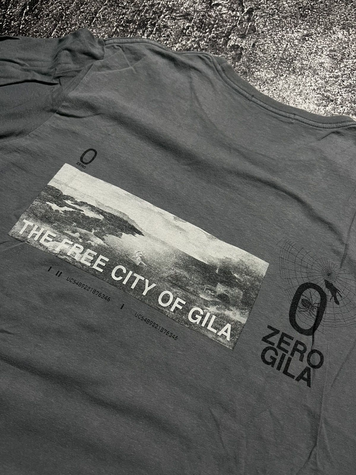 Undercover T-Shirt Undercover City Of Zero Gila Size US L / EU 52-54 / 3 - 4 Thumbnail