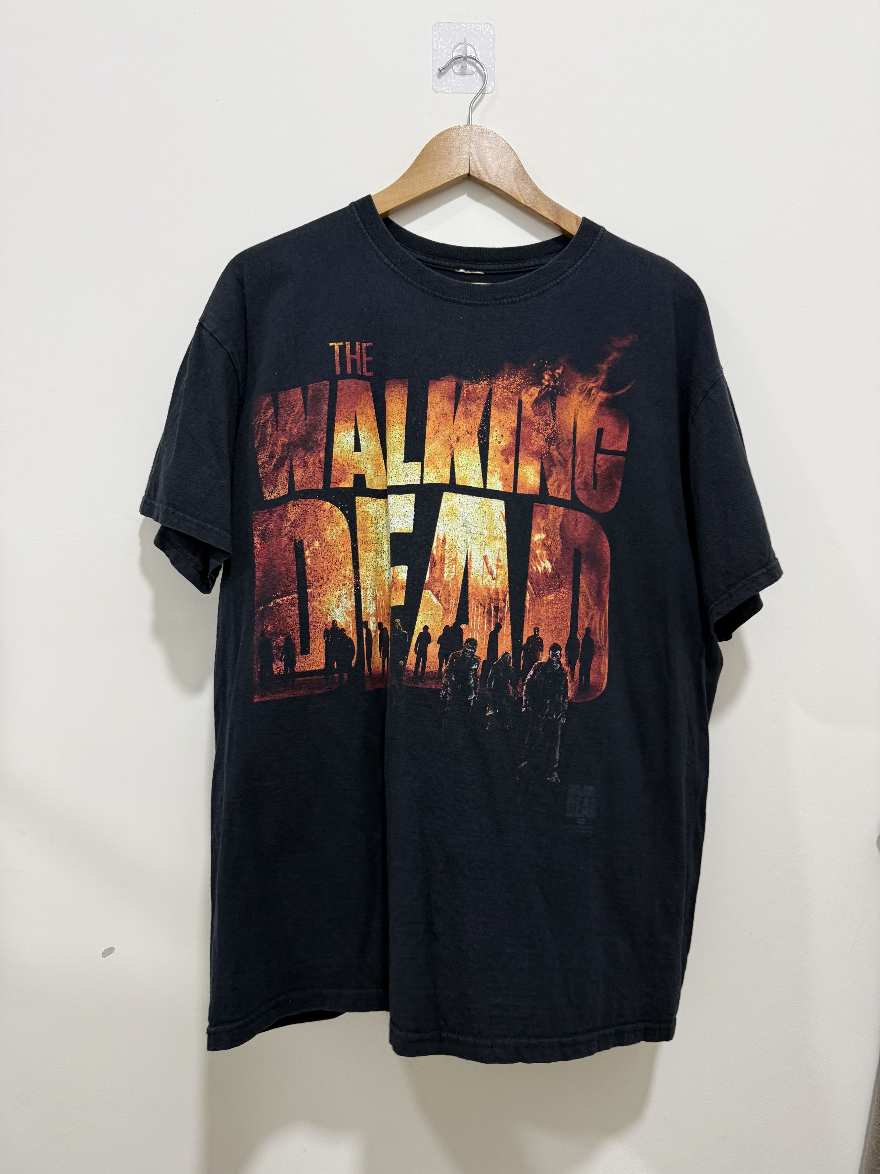 Vintage Walking Dead Promo Tshirt Size US M / EU 48-50 / 2 - 1 Thumbnail