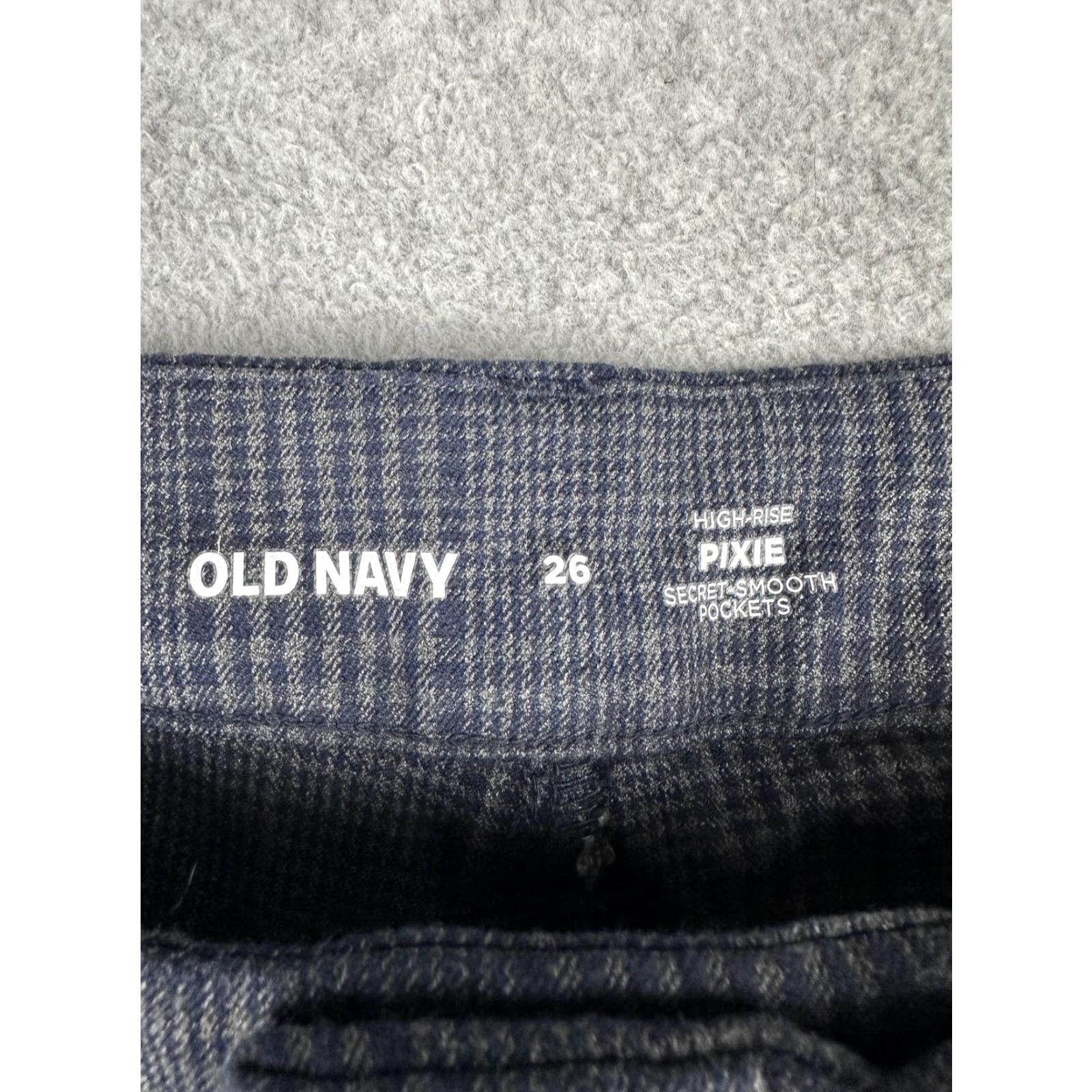 Old Navy Old Navy Womens Pants 26 Gray High Rise Pixie Ankle Slim Plaid Stretch Work Size 26" / US 2 / IT 38 - 2 Thumbnail