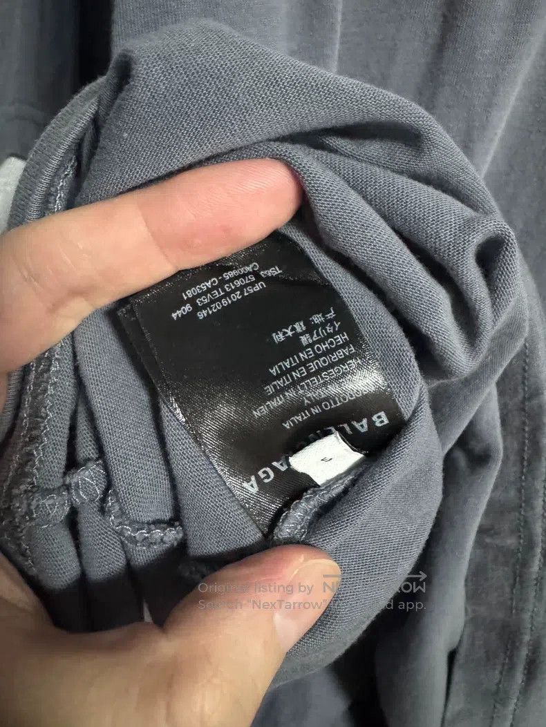 Balenciaga Balenciaga T-shirt Size US S / EU 44-46 / 1 - 4 Thumbnail