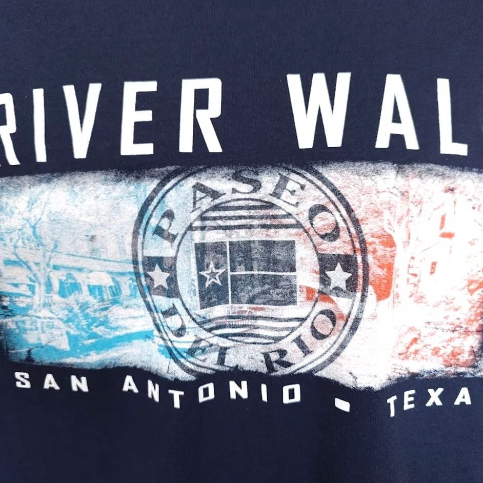 Vintage River Walk San Antonio T Shirt Mens Size Medium Blue Travel Destination Tee Size US M / EU 48-50 / 2 - 3 Thumbnail