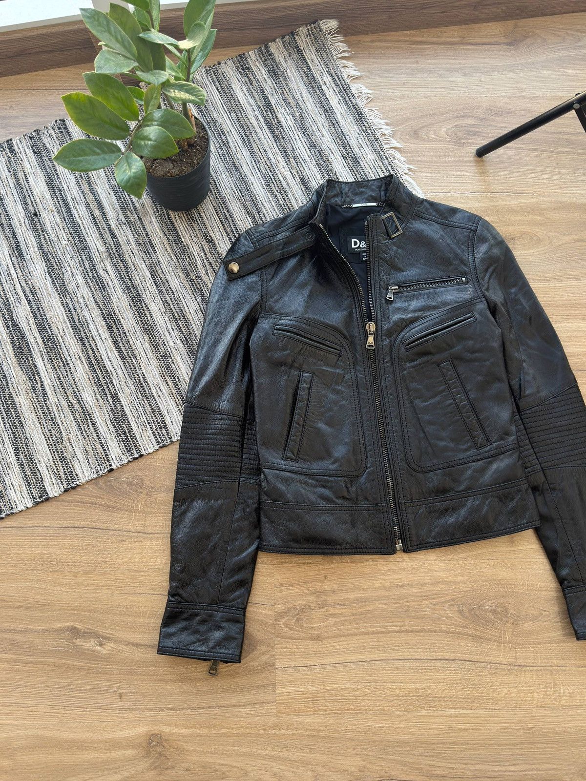 Dolce & Gabbana DOLCE & GABBANA LEATHER JACKET MOTORCYCLE WOOMEN’S LUXURY Size XS / US 0-2 / IT 36-38 - 4 Thumbnail