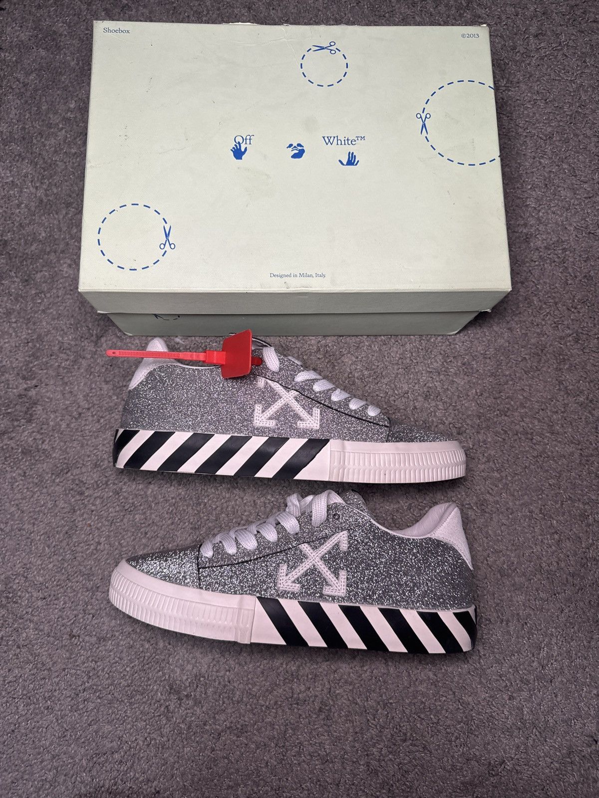 Off-White Silver Glitter Low-Top Vulcanized Sneaker Size US 10.5 / IT 40.5 - 1 Thumbnail