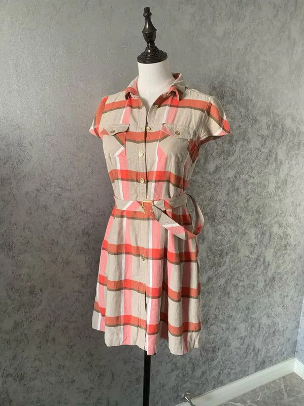 Burberry Burberry Colorblock Cotton Short Sleeve Dress Size M / US 6-8 / IT 42-44 - 1 Thumbnail