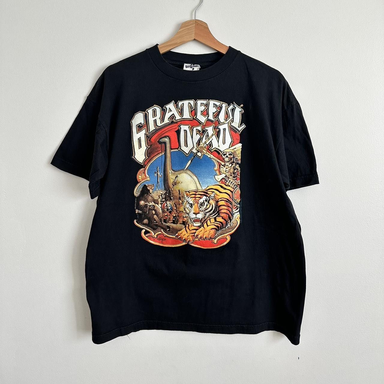 Grizzly Griptape Grateful Dead Band T-Shirt, Men's Size Large cotton gray type Vintage Second Hand