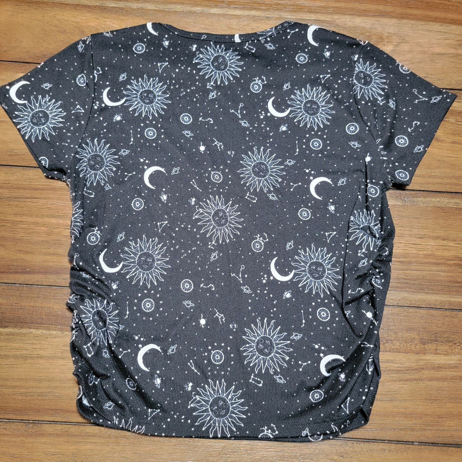 Other 2 Pc Celestial Tops: Blouse & Tank - Size Adult Small Size S / US 4 / IT 40 - 3 Thumbnail