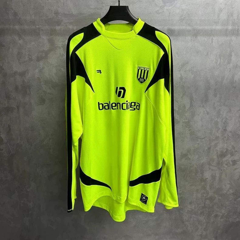 Balenciaga Balenciaga Balenciaga Neon Green Long Sleeve Soccer Top-25 Size US M / EU 48-50 / 2 - 1 Thumbnail