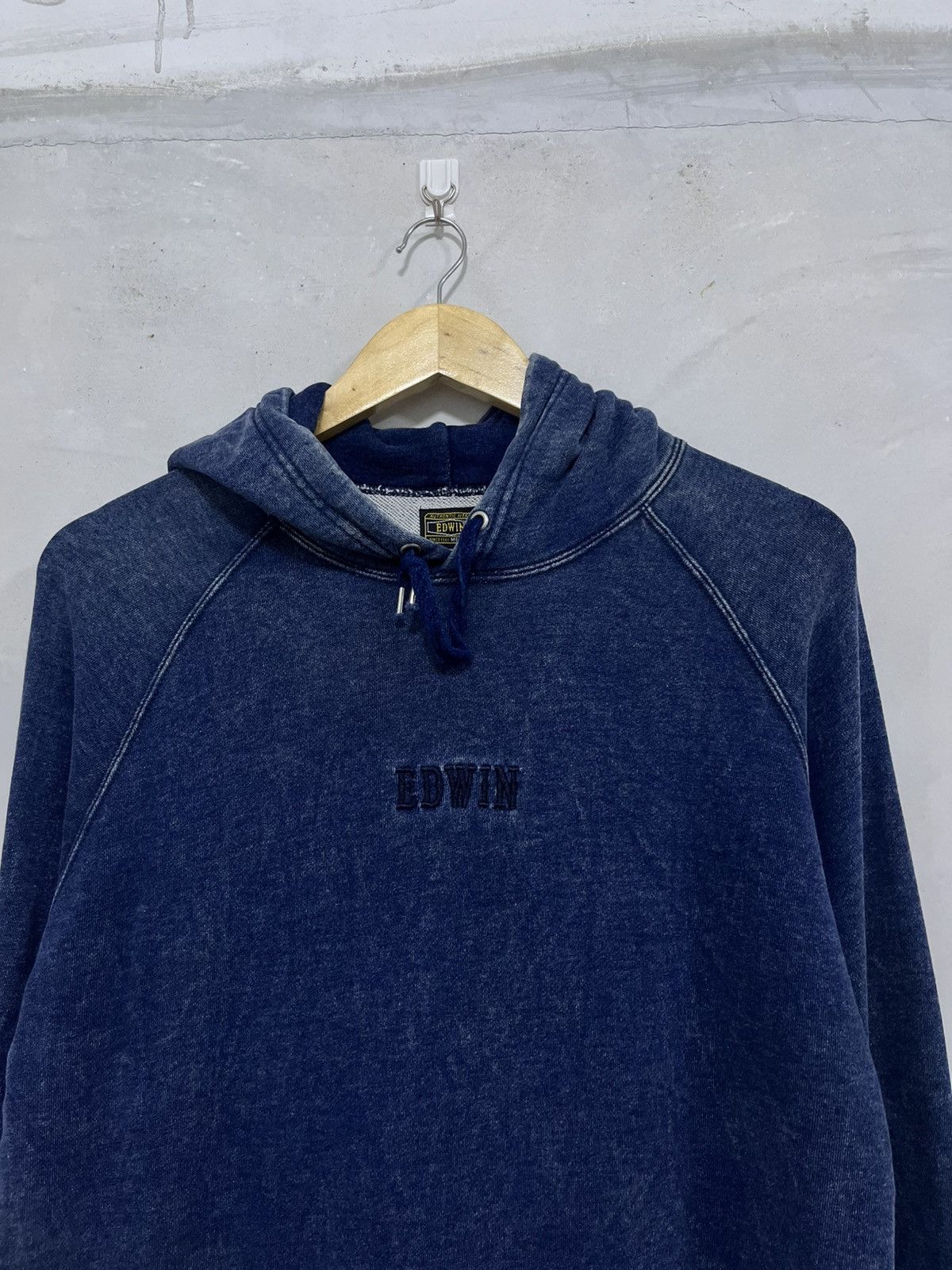 Edwin Vtg Edwin Washed Denim Pull Over hoodie x Japanese brand Size US L / EU 52-54 / 3 - 2 Thumbnail