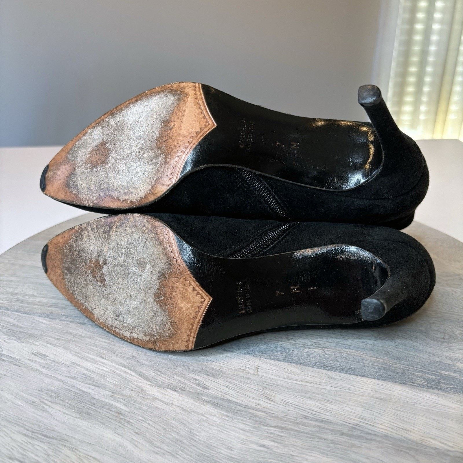 Saint Laurent Paris Yves Saint Laurent Zipped Black Suede Ankle Boots Size 7 M Size US 7 / IT 37 - 10 Thumbnail