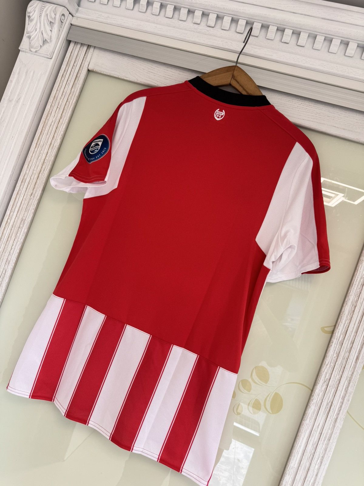 Umbro BNWT PSV Eindhoven 2017-2018 Home Soccer Jersey Football Kit Size US M / EU 48-50 / 2 - 9 Thumbnail