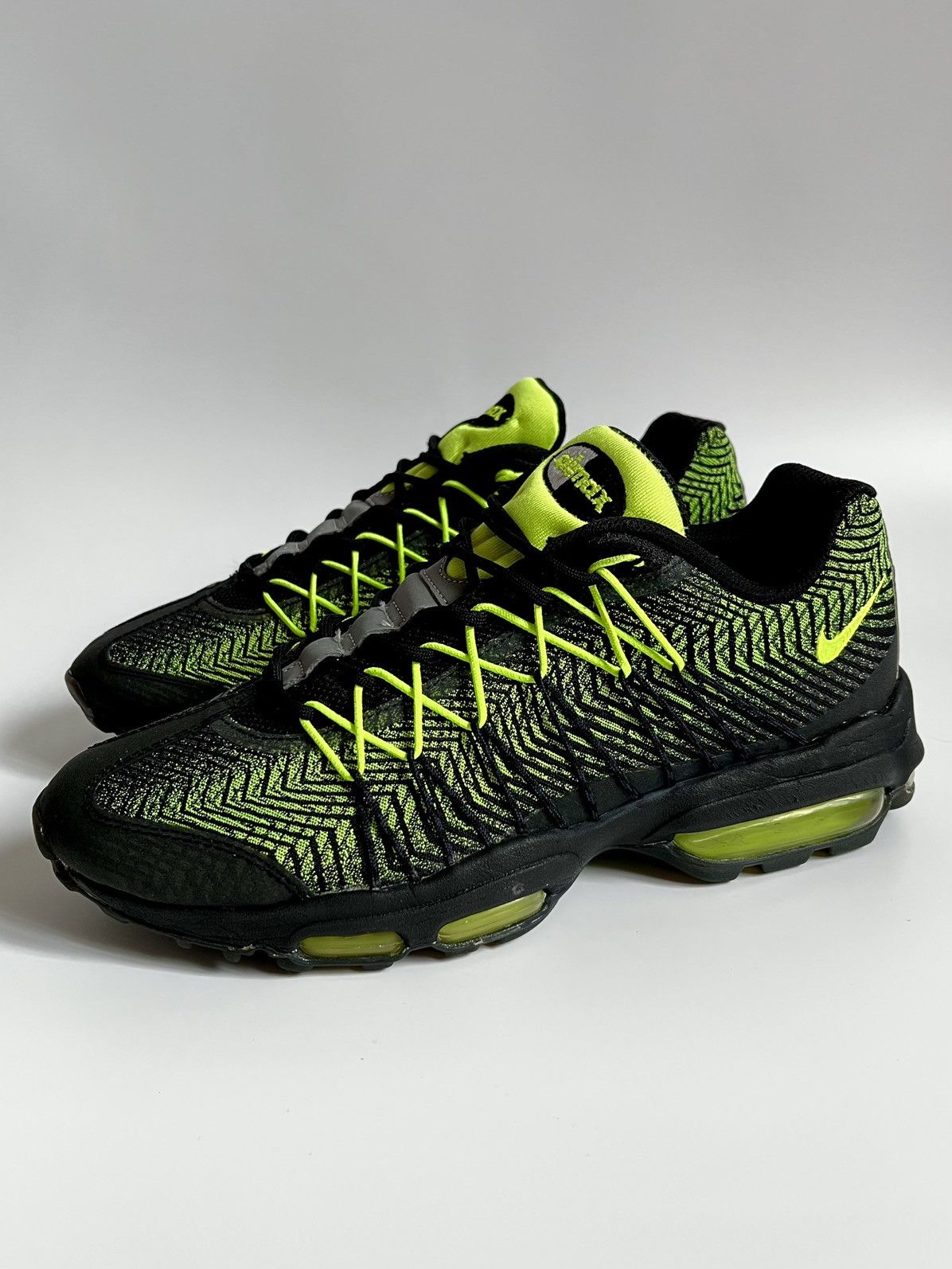 Nike Nike Air Max 95 Jacquard “Black Volt” Size US 8.5 / EU 41-42 - 3 Thumbnail