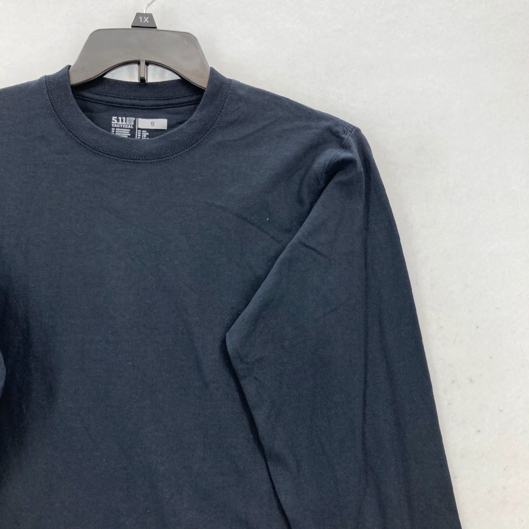 Vintage 5.11 Tactical Station Wear Long Sleeve T-Shirt Mens Small Navy Blue Jersey Knit Size US S / EU 44-46 / 1 - 2 Thumbnail