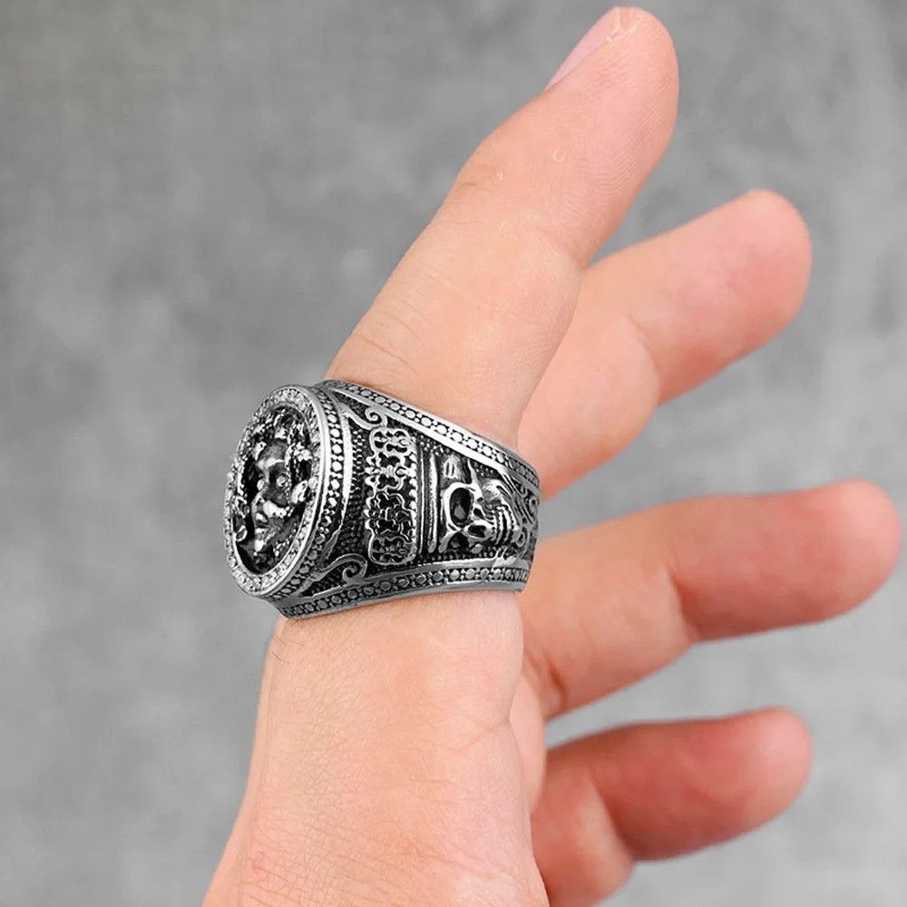 Japanese Brand Retro Medusa Ring Size ONE SIZE - 2 Thumbnail