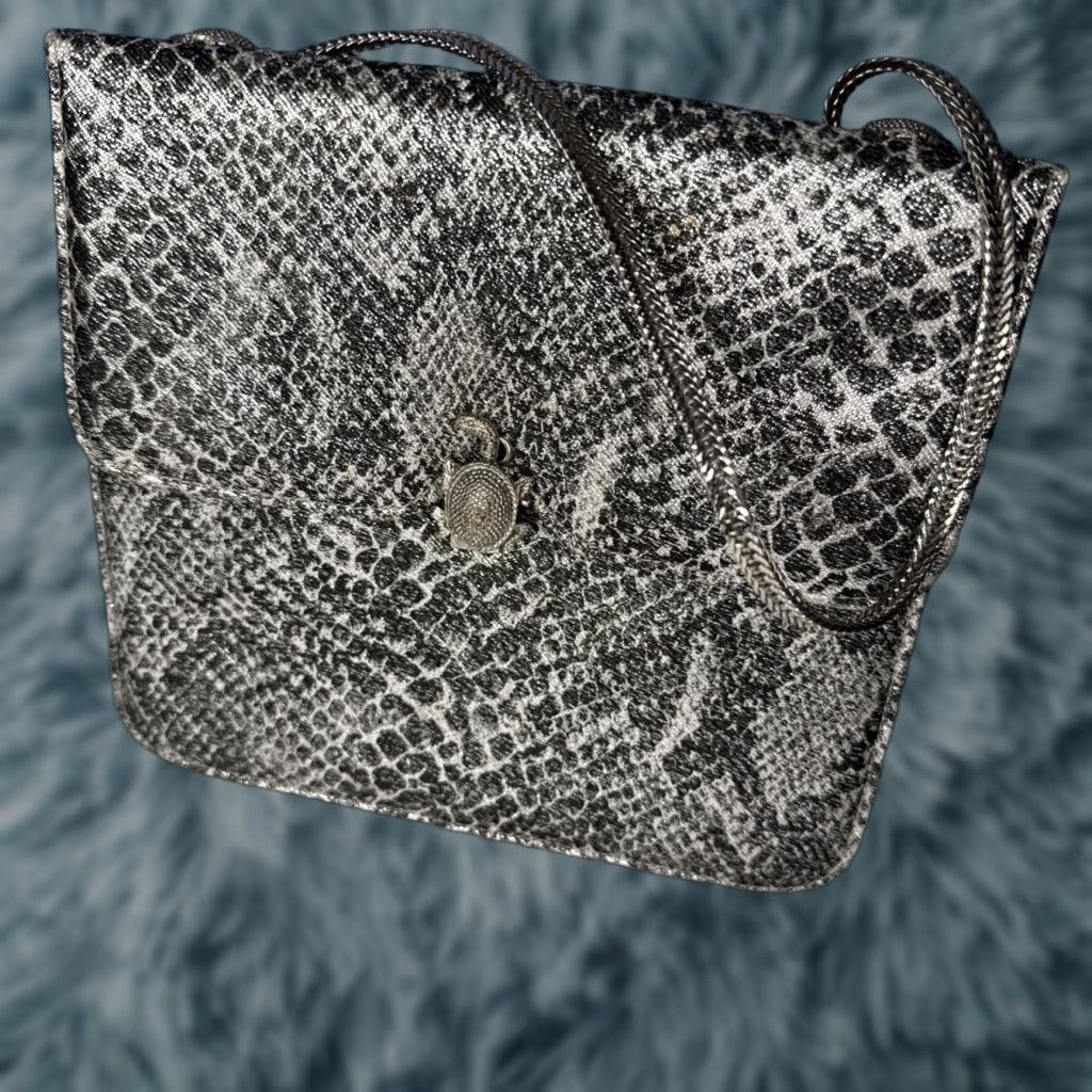 VINTAGE May Shoe Co Charleston WV Clutch Purse Bag Silver Snakeskin Purse Snakeskin