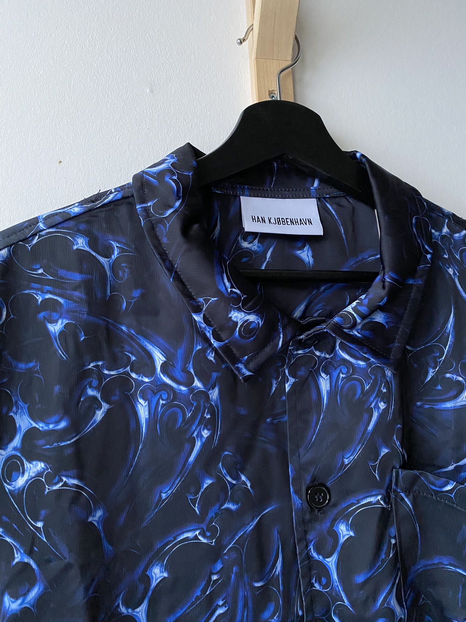 Acne Studios NWT 50/L - Chrome Tribal Printed Summer Shirt Size US L / EU 52-54 / 3 - 7 Thumbnail
