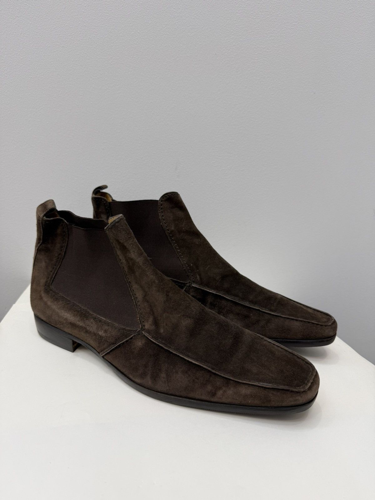 Yves Saint Laurent Yves Saint Laurent Rive Gauche Suede Boots Size US 9 / EU 42 - 1 Thumbnail