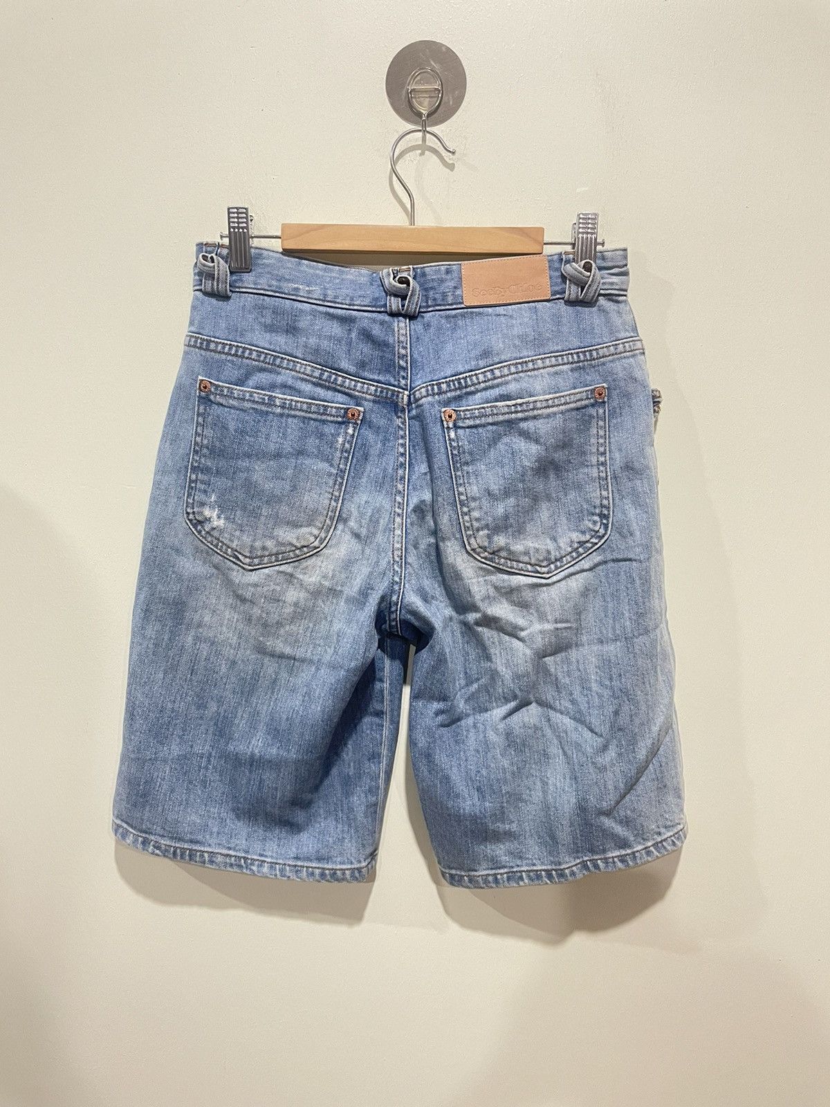 See by Chloe See by Chloe stone wash denim shorts Size 28" / US 6 / IT 42 - 2 Thumbnail