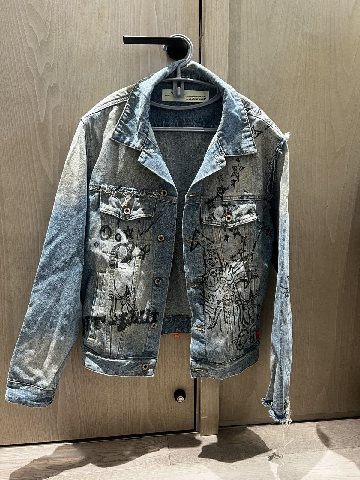 Off-White Off-White Graffiti Denim Jacket Size S / US 4 / IT 40 - 1 Thumbnail