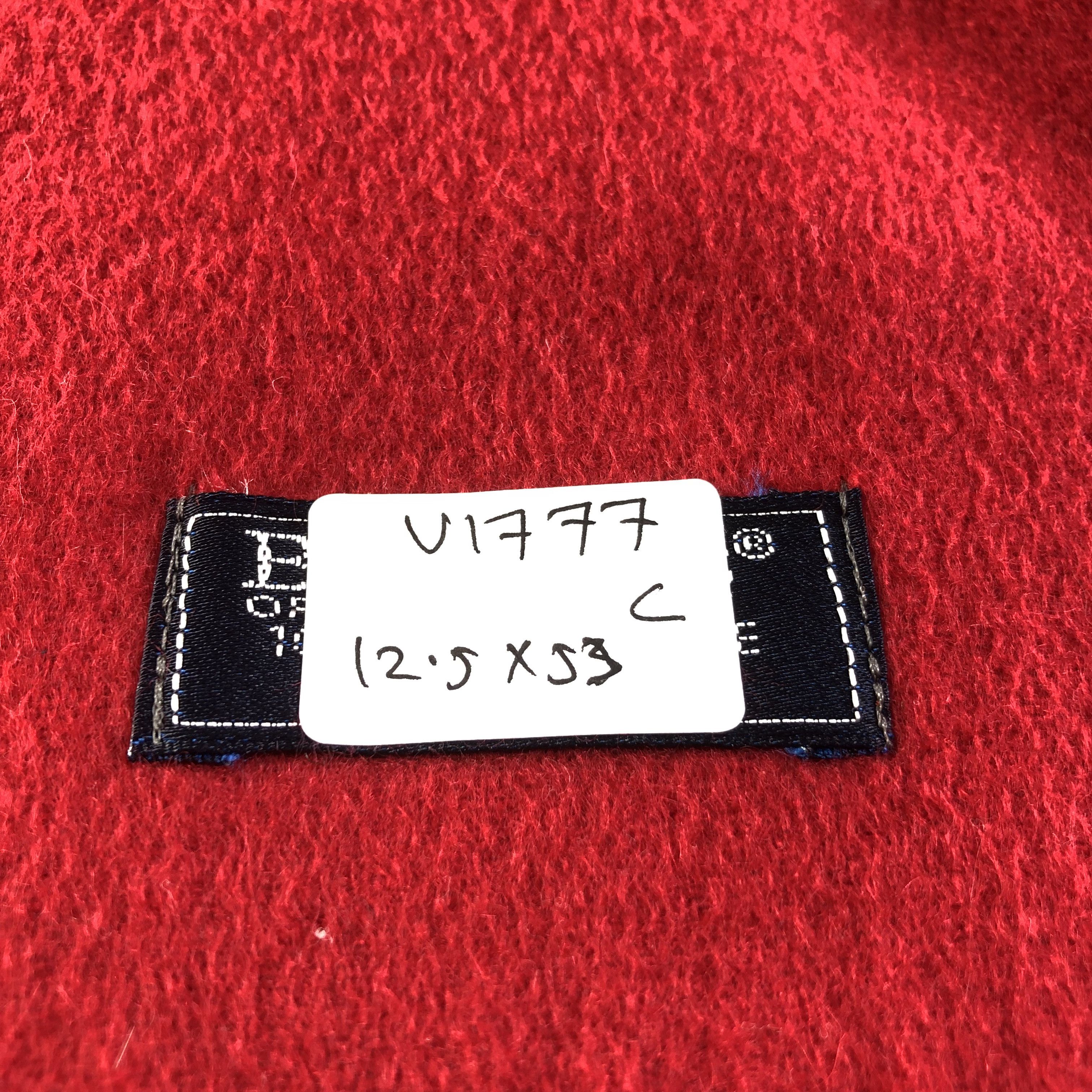 Burberry Burberrys Plain Cashmere Scarf Muffler V1777 Size ONE SIZE - 6 Thumbnail
