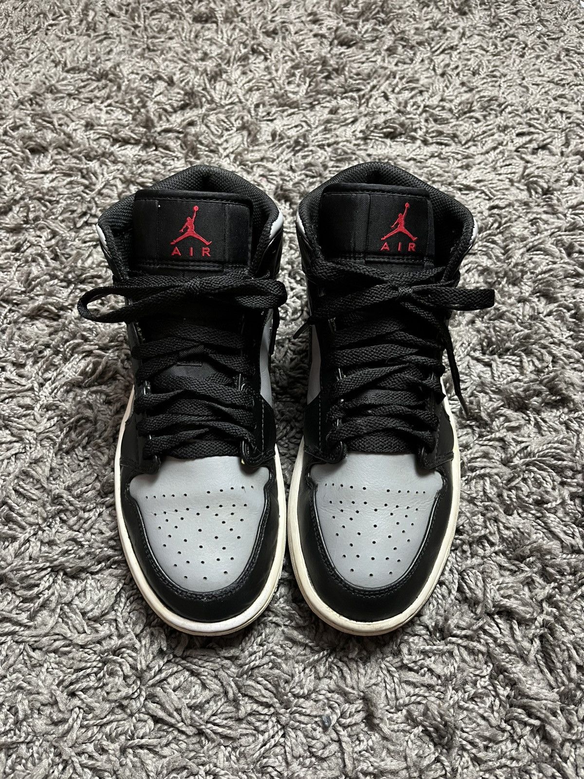 Nike Nike Air Jordan 1 Mid "Shadow" Black Grey 2022 Size US 8.5 / EU 41-42 - 3 Thumbnail