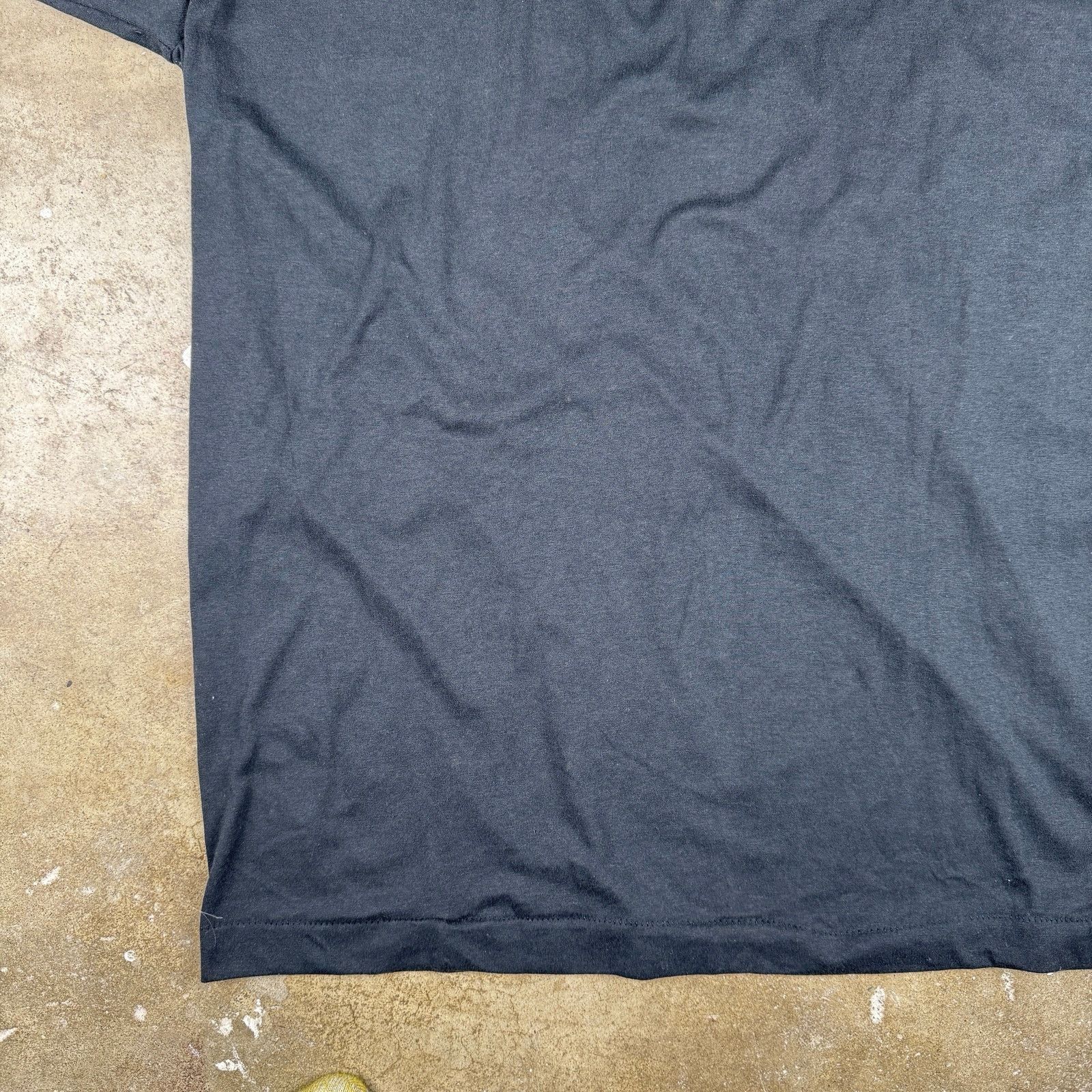 Fruit Of The Loom Vintage Fruit of the Loom Pocket Tee Black Men’s XXL USA Size US XXL / EU 58 / 5 - 6 Thumbnail