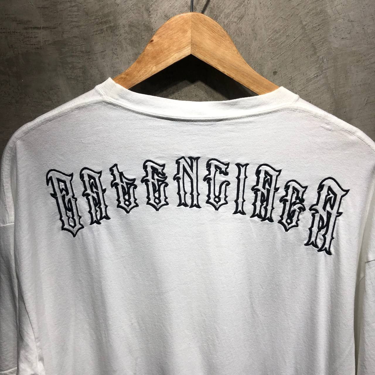Balenciaga Balenciaga Logo Tattoo Embroidered tee Size US L / EU 52-54 / 3 - 2 Thumbnail