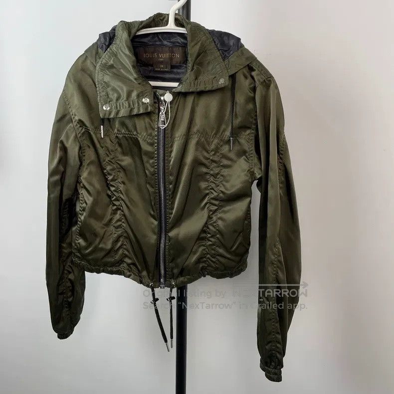 Louis Vuitton Louis Vuitton Polyester jacket Size XXS / US 00 / IT 34 - 2 Thumbnail