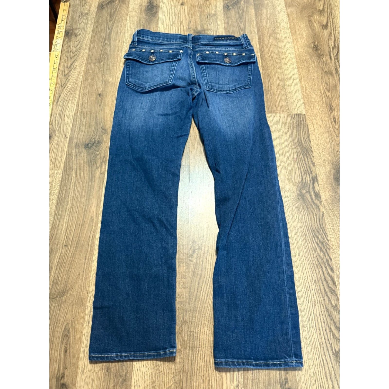 Vintage Rock & Republic Jeans Women's 6 Blue Denim Bootcut Mid Rise Regular Inseam 24 in 5-Pocket Pocketed Rock style Mens Womens Girls Size 28" / US 6 / IT 42 - 2 Thumbnail