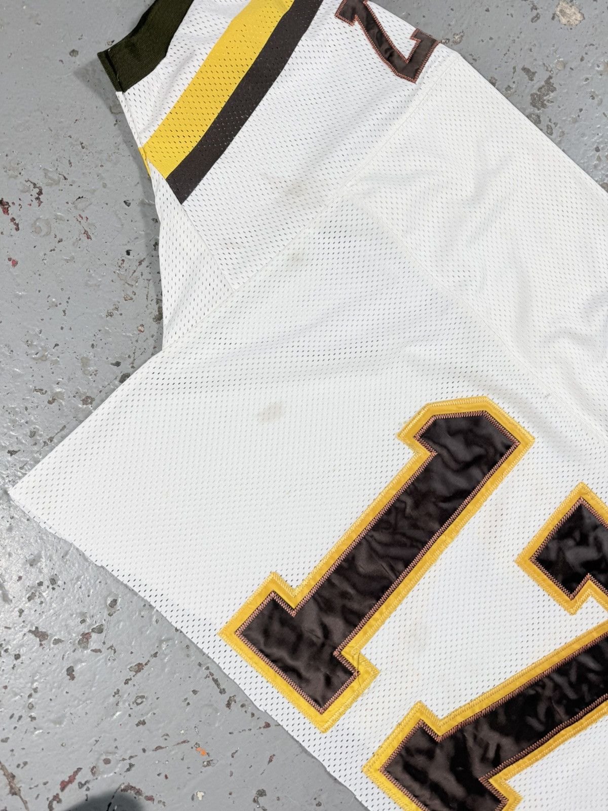 Mitchell & Ness Insane Cropped Mitchell and Ness Cropped Mesh Jersey Size US XL / EU 56 / 4 - 6 Thumbnail