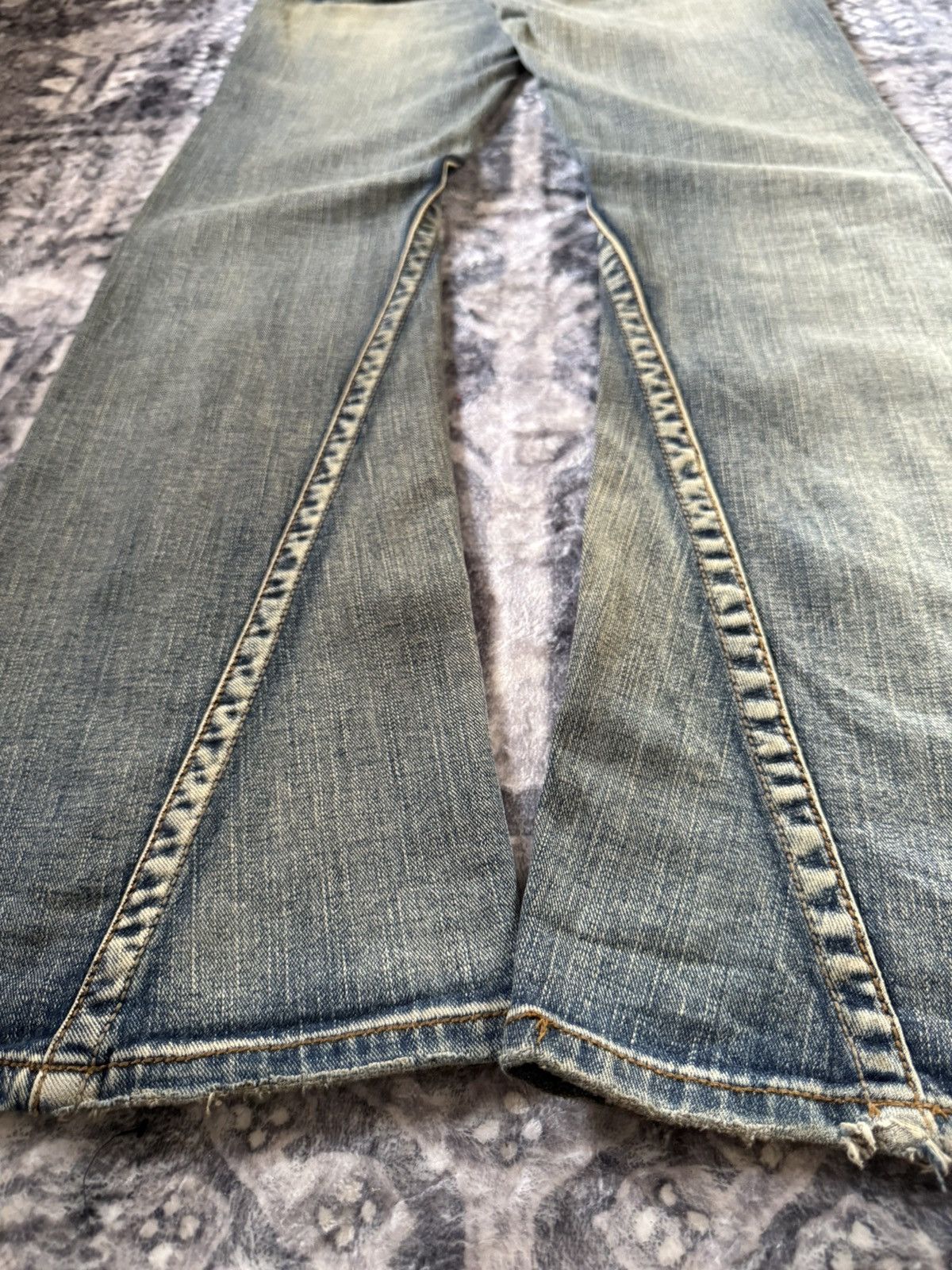 If Six Was Nine YMI Mud Wash Spiral Paneled Studded Flared Jeans Size US 32 / EU 48 - 20 Thumbnail