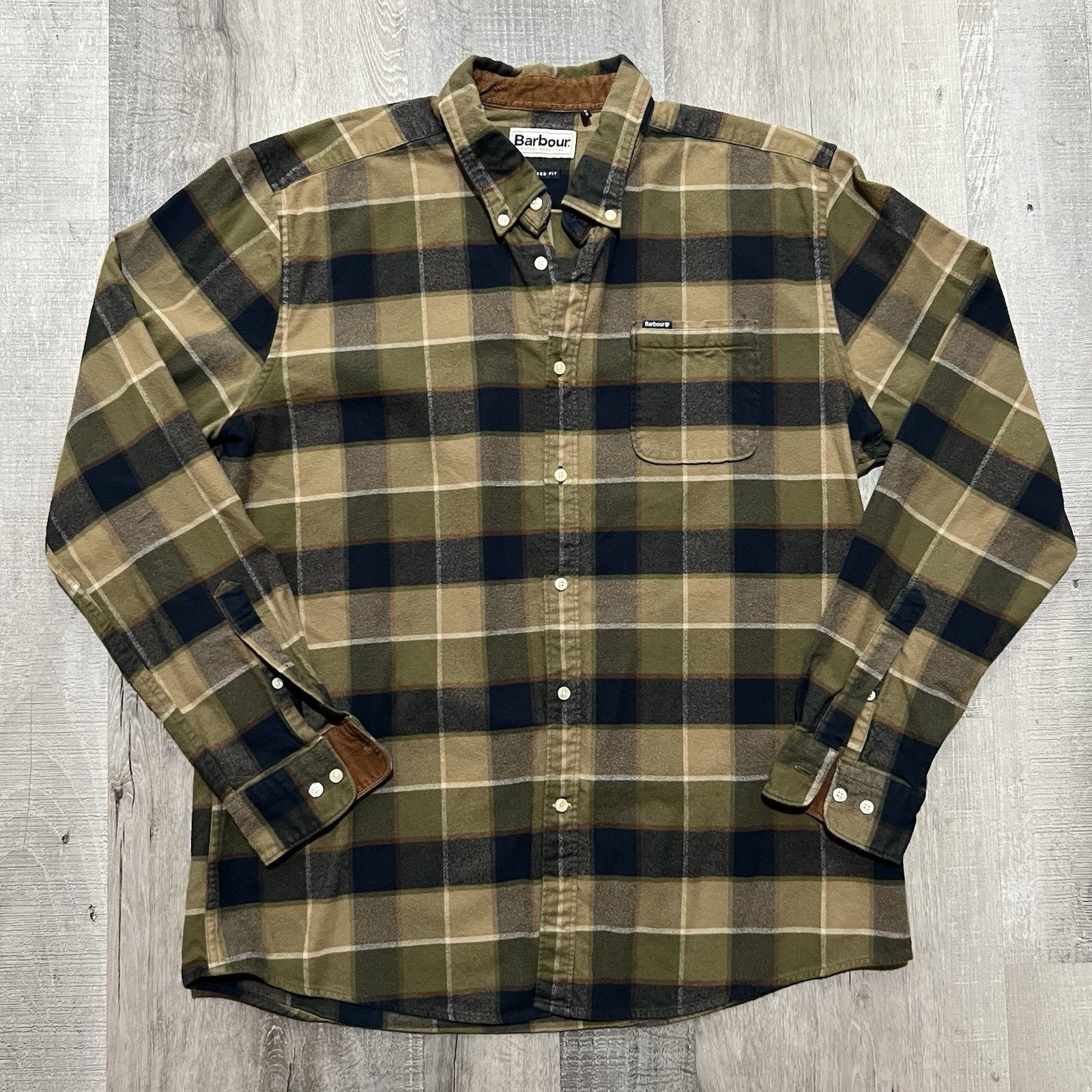 Barbour Barbour Flannel Tailored Shadow Tartan Plaid Button Shirt L Size US L / EU 52-54 / 3 - 1 Thumbnail