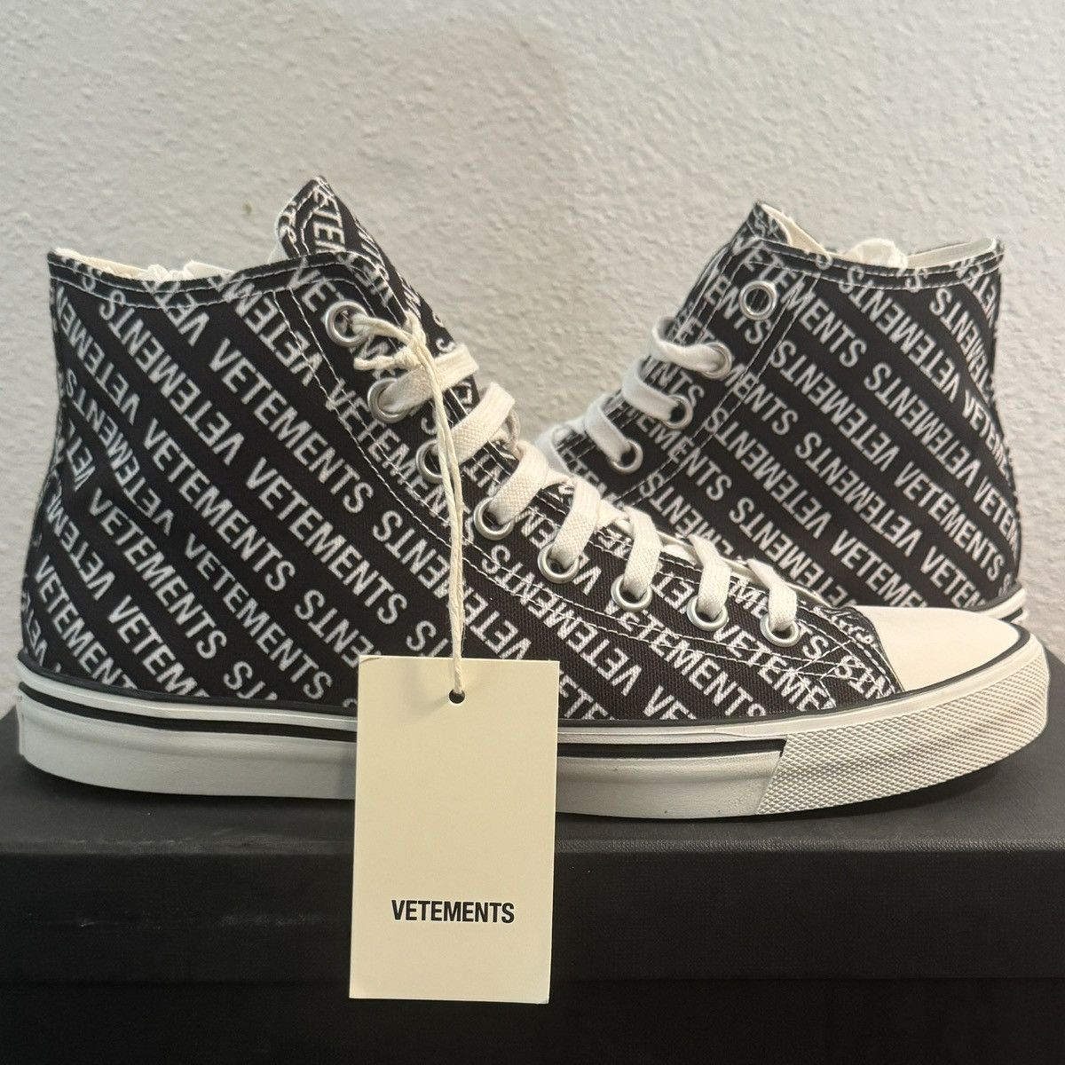 Vetements VETEMENTS Black High-Top Canvas Sneaker (FW/18) Size US 8 / EU 41 - 1 Thumbnail