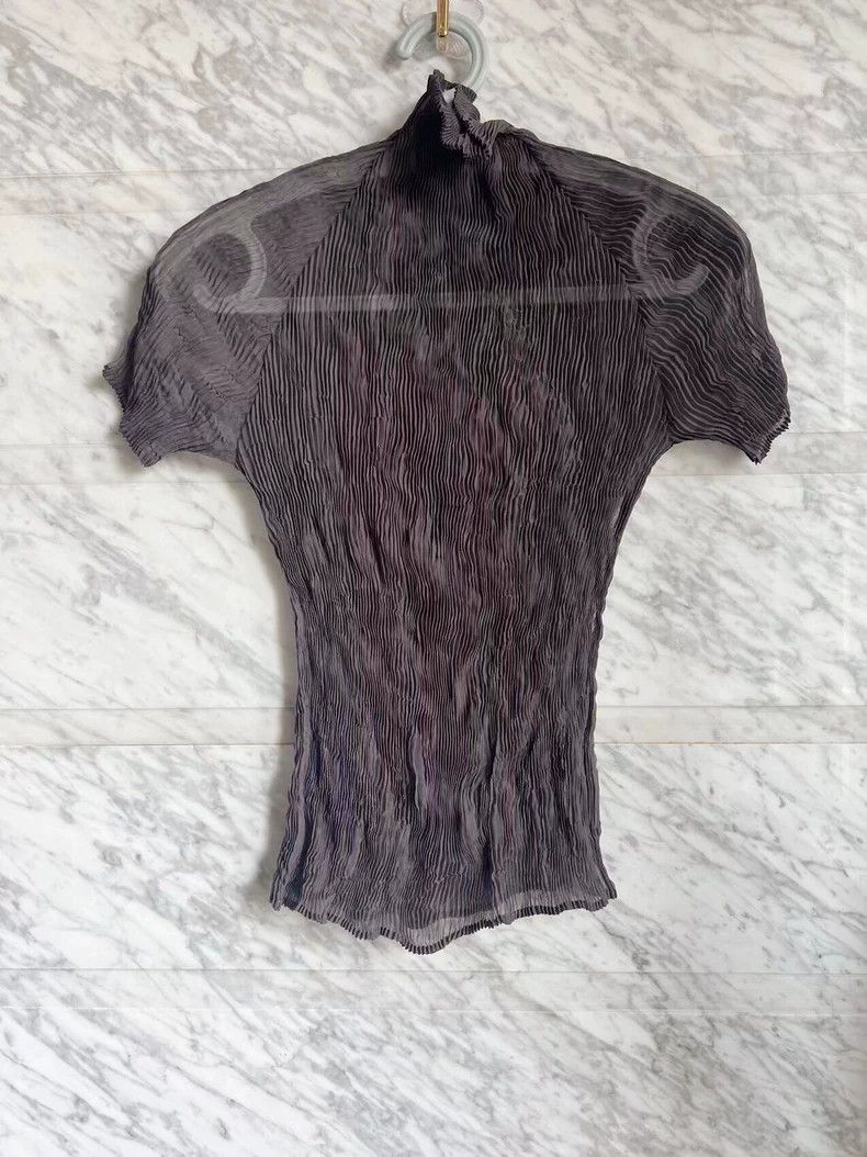 Issey Miyake Issey Miyake size:2 Wicker see-through short-sleeved shirt Size XS / US 0-2 / IT 36-38 - 1 Thumbnail