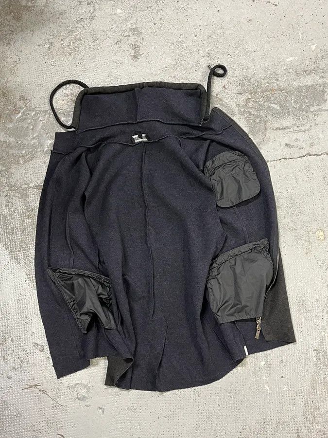 Emporio Armani 2000s Emporio Armani Grey Wool Hodded Vest Jacket Size US S / EU 44-46 / 1 - 8 Thumbnail