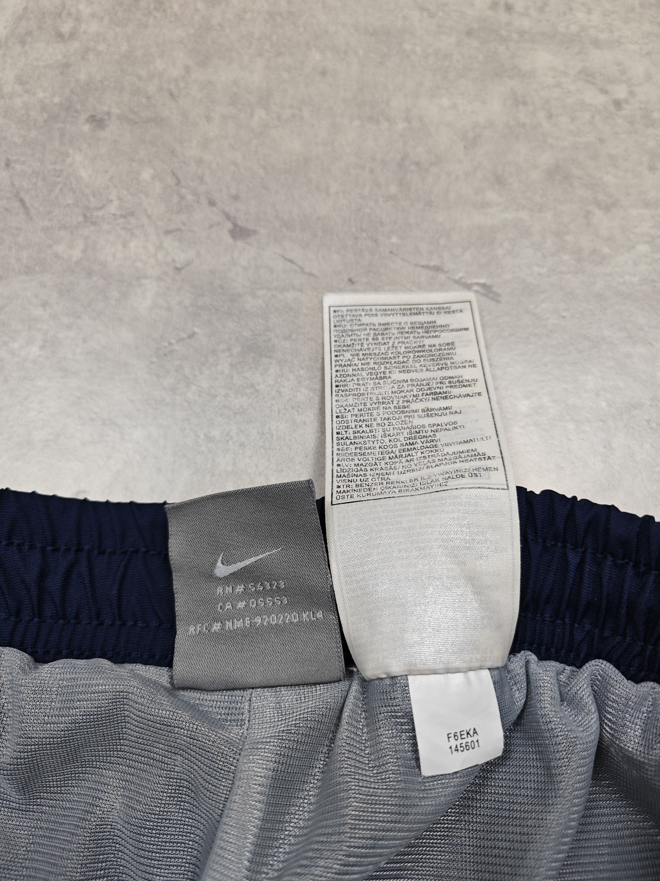 Nike Nike Vintage Suit Size US M / EU 48-50 / 2 - 21 Thumbnail