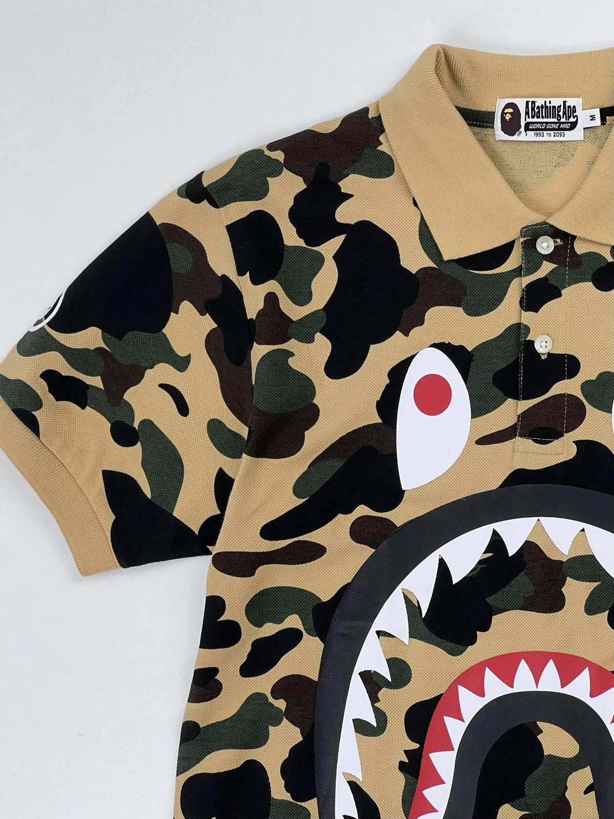 Bape Shark polo M Size US M / EU 48-50 / 2 - 7 Thumbnail