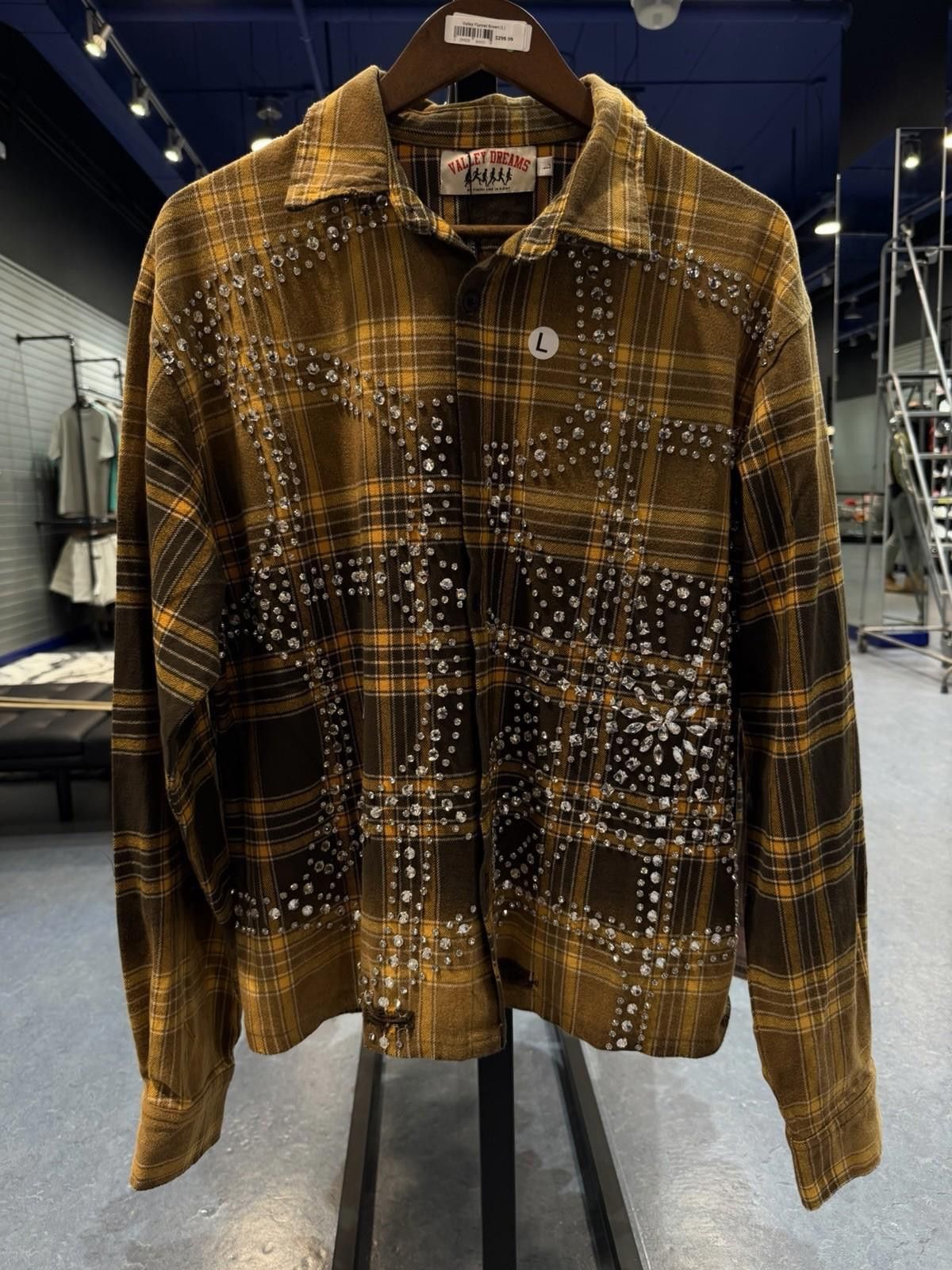 Vale Valley Dreams Crystal Stone Flannel Size (Large) New Brown Size US L / EU 52-54 / 3 - 4 Thumbnail