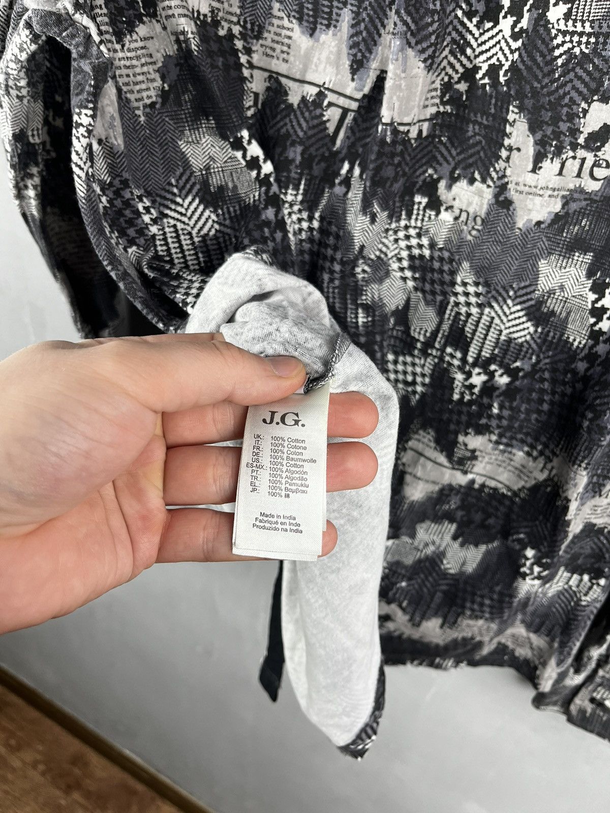 John Galliano JOHN GALLIANO shirt Size US XXS / EU 40 - 9 Thumbnail