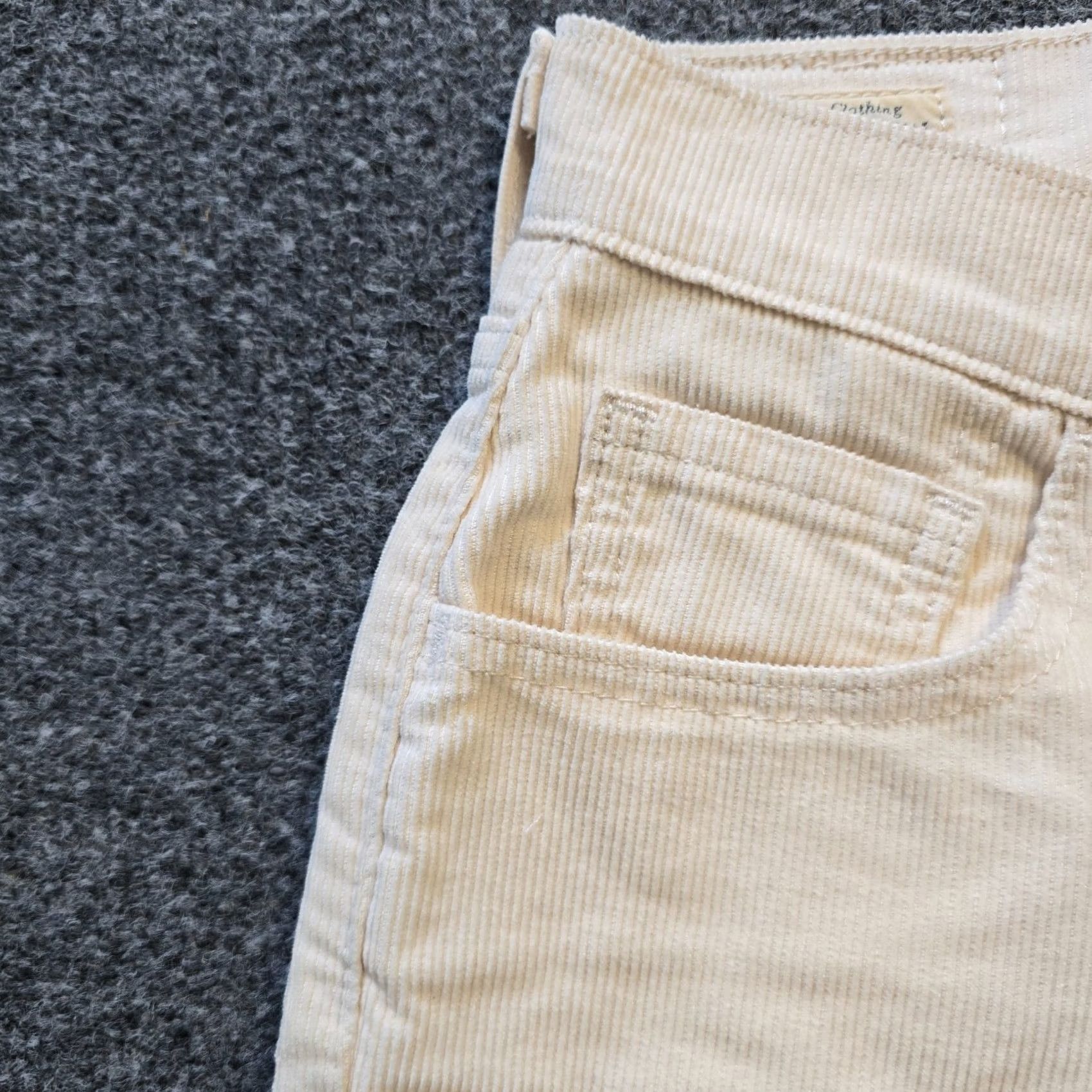 Levi's Levi's Pants Women Size 24 White Corduroy Mid Rise Ankle Bootcut Capsule Casual Womens Size 42" / US 20 - 3 Thumbnail