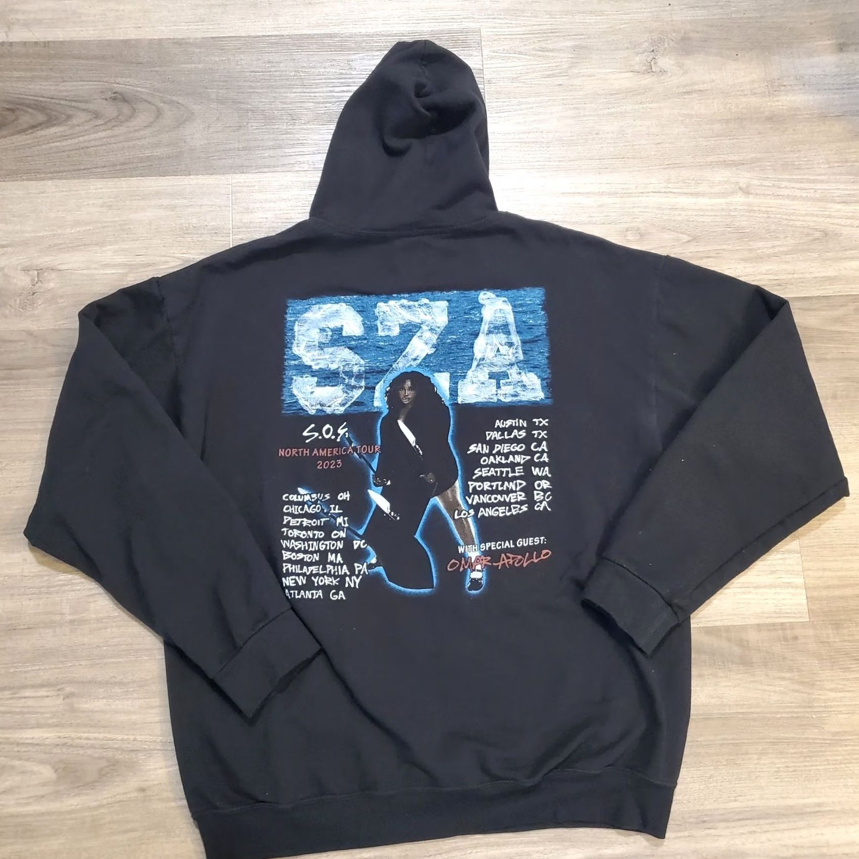 Fruit Of The Loom Fruit of the Loom Sza SOS Good Days Concert Tour 2023 Double Sided Graphic Hoodie L Black Mens Size US L / EU 52-54 / 3 - 2 Thumbnail