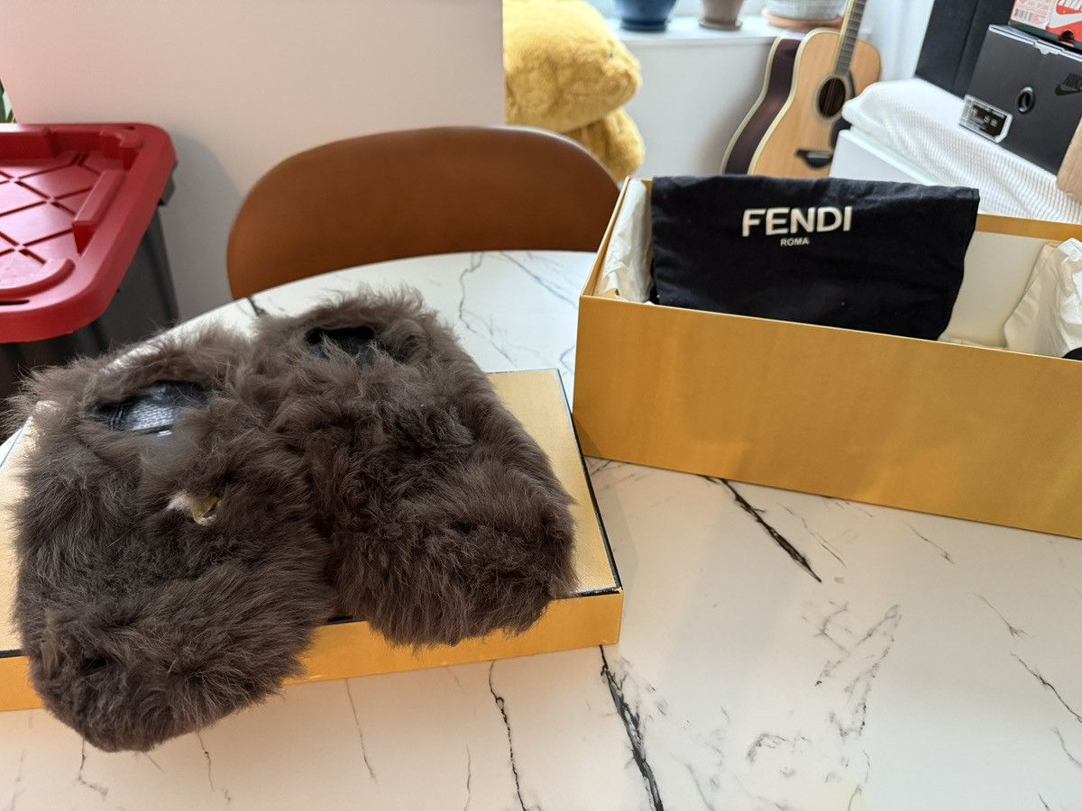 Fendi Real Fur Men’s Slippers/Mocassins