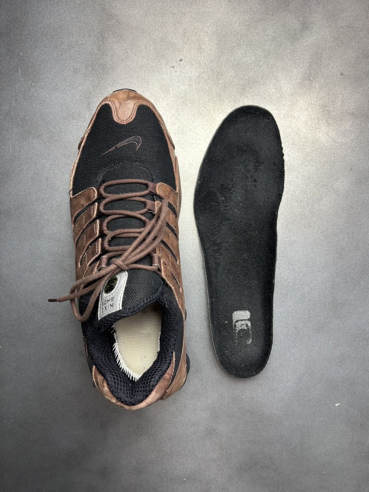 Nike × Vintage 2006 Nike Shox NZ Leather 309433-201 2000s Vintage EU Mens Size US 11 / EU 44 - 19 Thumbnail