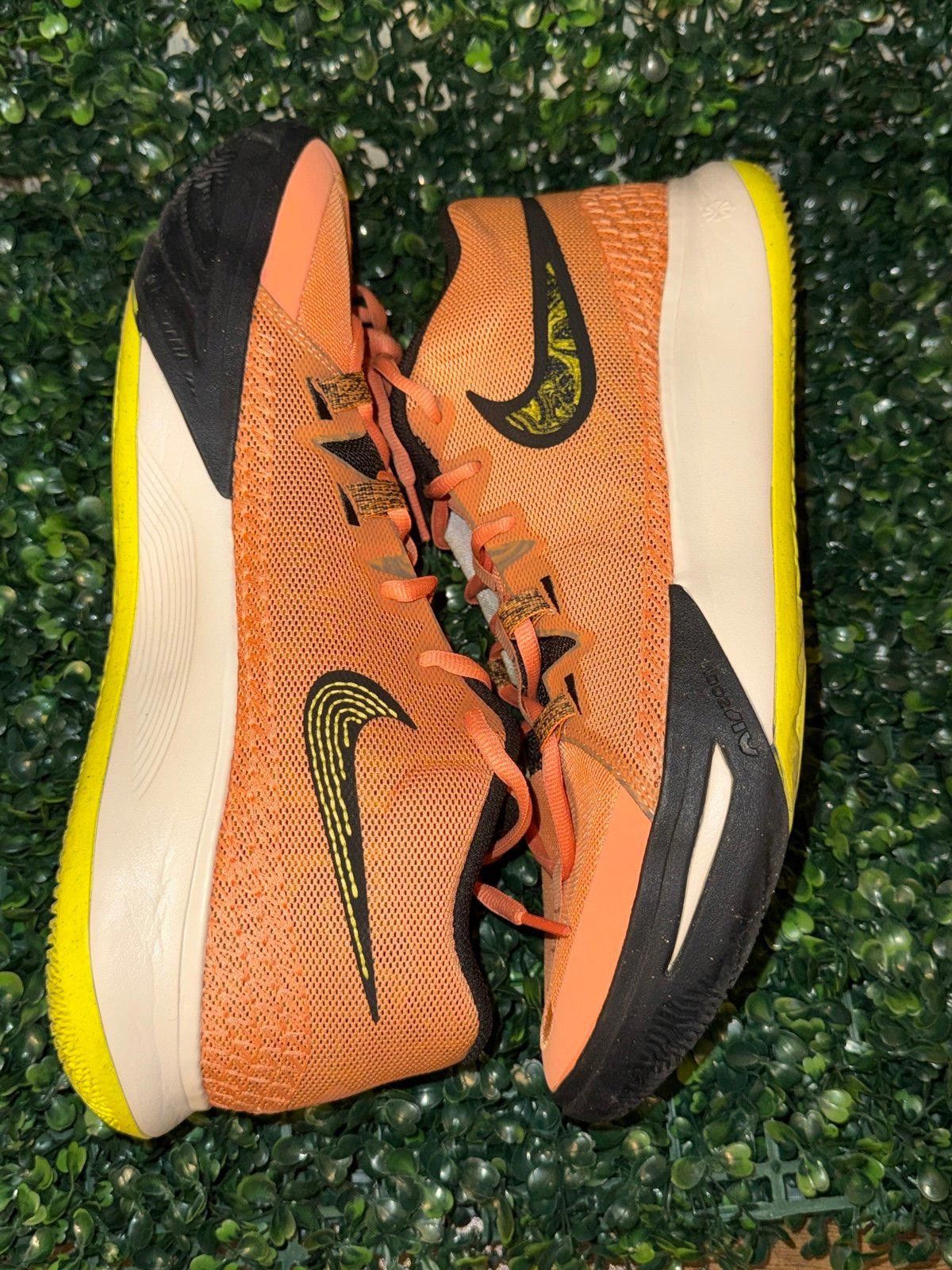 Nike Nike Men's Kyrie Flytrap 6 Orange Trance size 12 Size US 12 / EU 45 - 2 Thumbnail