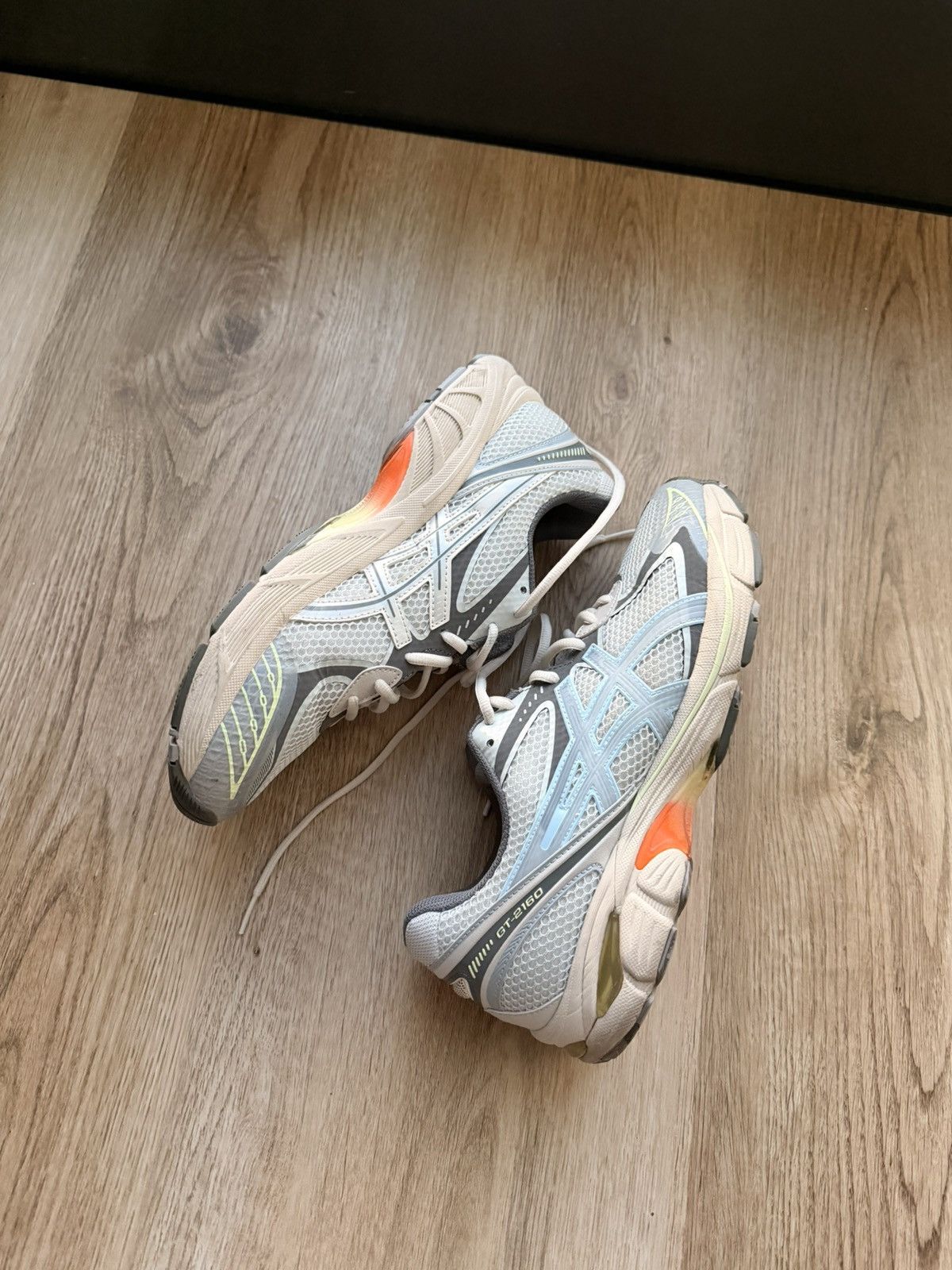 Asics ASICS GT-2160 Size US 10 / EU 43 - 5 Thumbnail