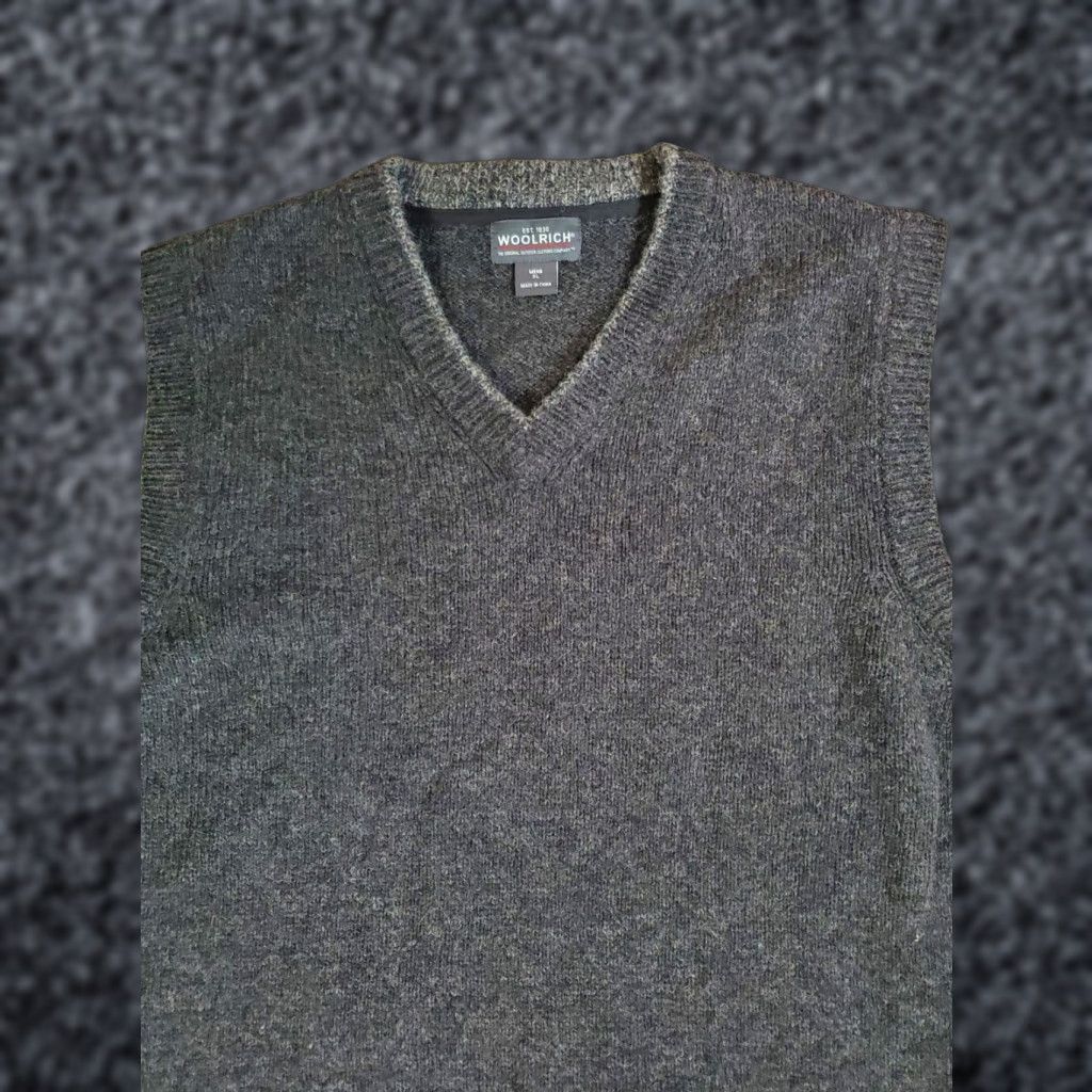 Vintage Woolrich Signature Sweater Vest Wool Blend Onyx Heather Mens XL Gray V-Neck Quilted 90s Classic Woolrich Vest Mens XL Size US XL / EU 56 / 4 - 1 Thumbnail
