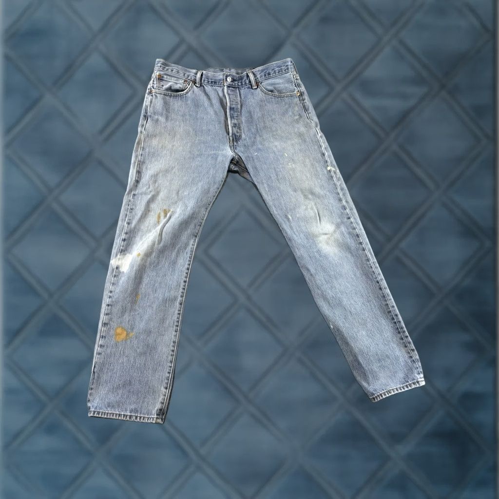 Levi's VINTAGE Levi's 501 Jeans Men Blue Distressed Straight Regular 36x32 Denim Cotton 5-Pocket USA 3S0-? Size US 36 / EU 52 - 1 Thumbnail